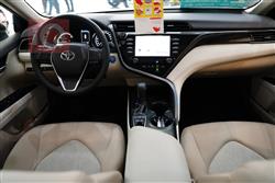 تۆیۆتا کامری